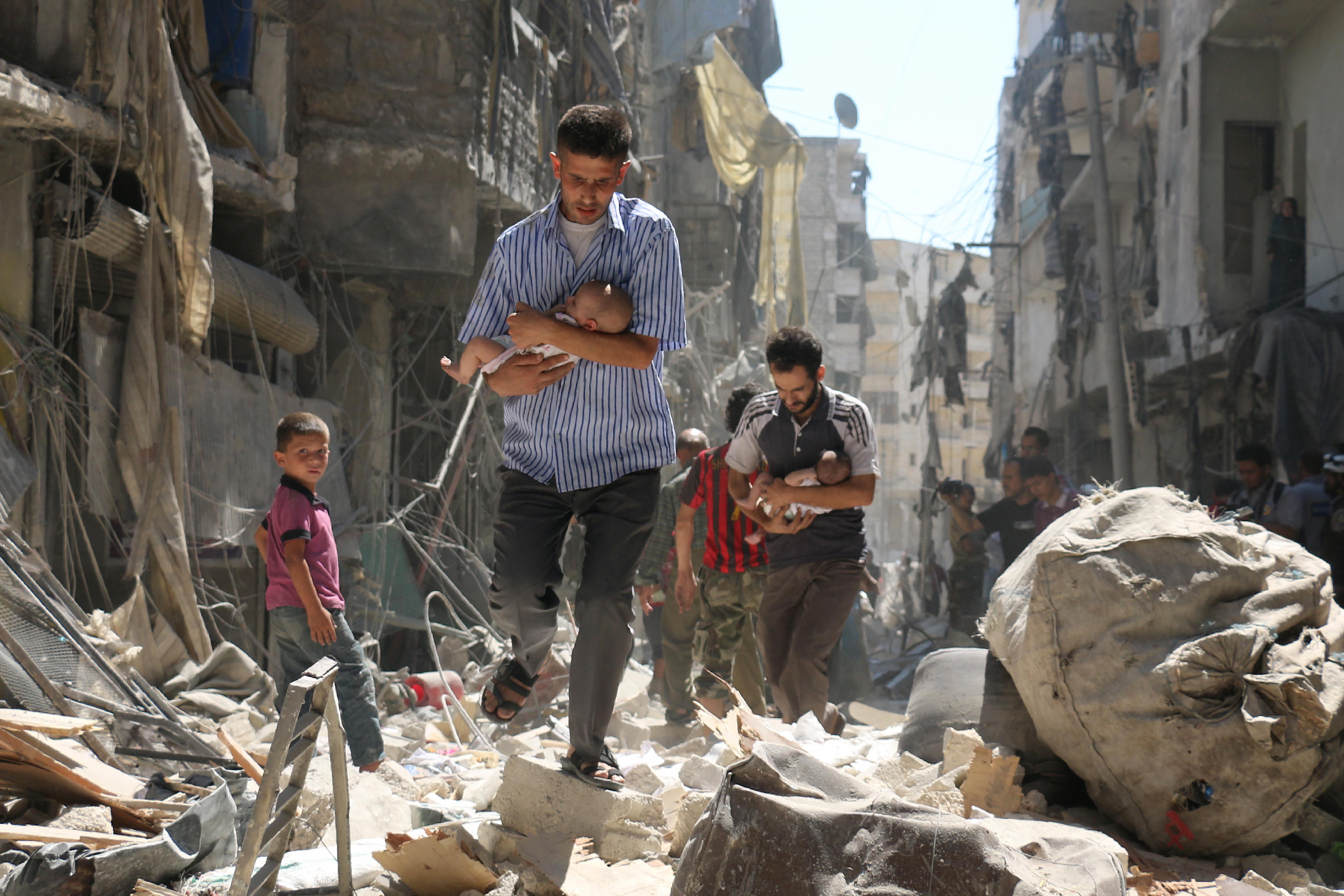 آثار الحملة العسكرية على حلب 4